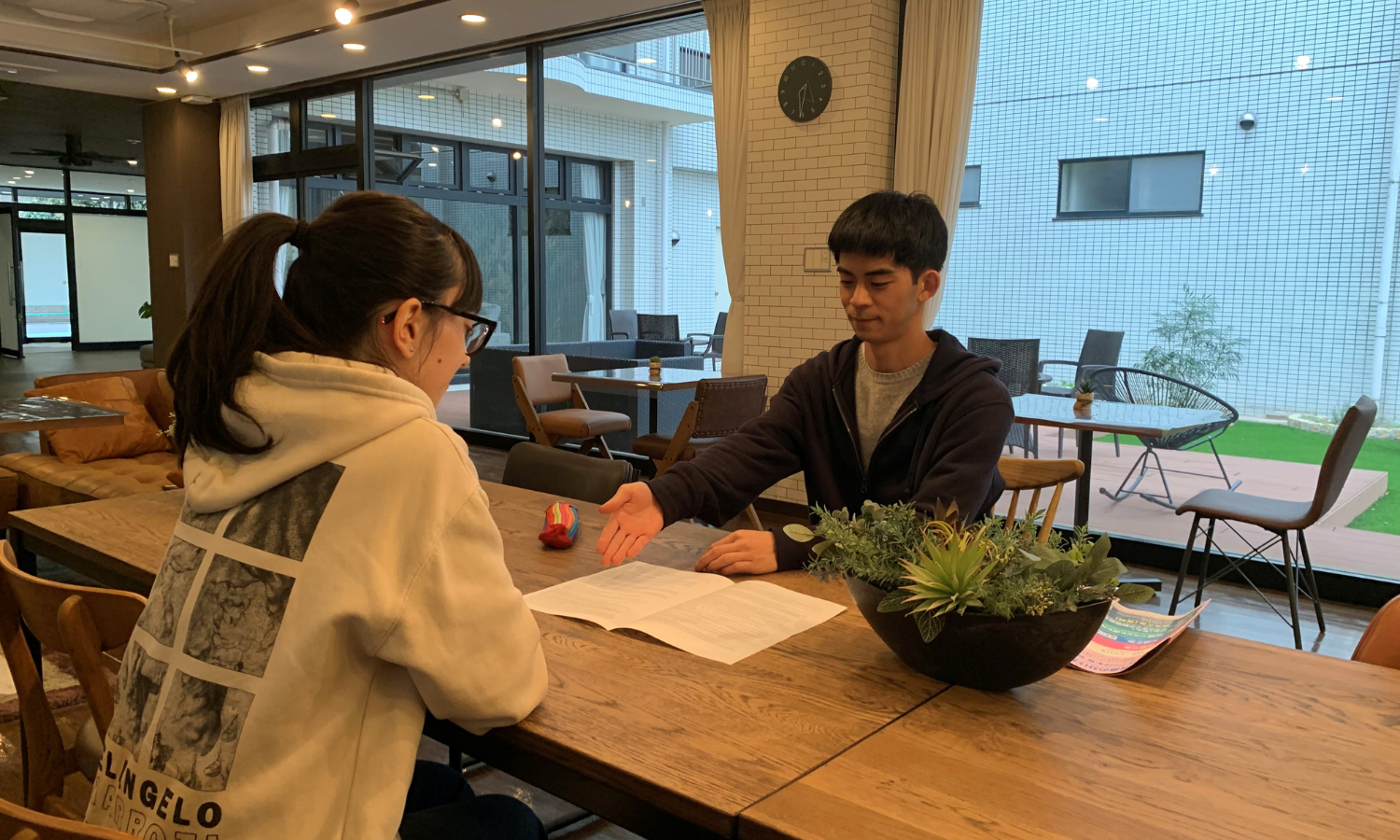 株式会社インターワオ インターナショナルハウスの正社員 営業 管理・事務 その他の求人情報イメージ2