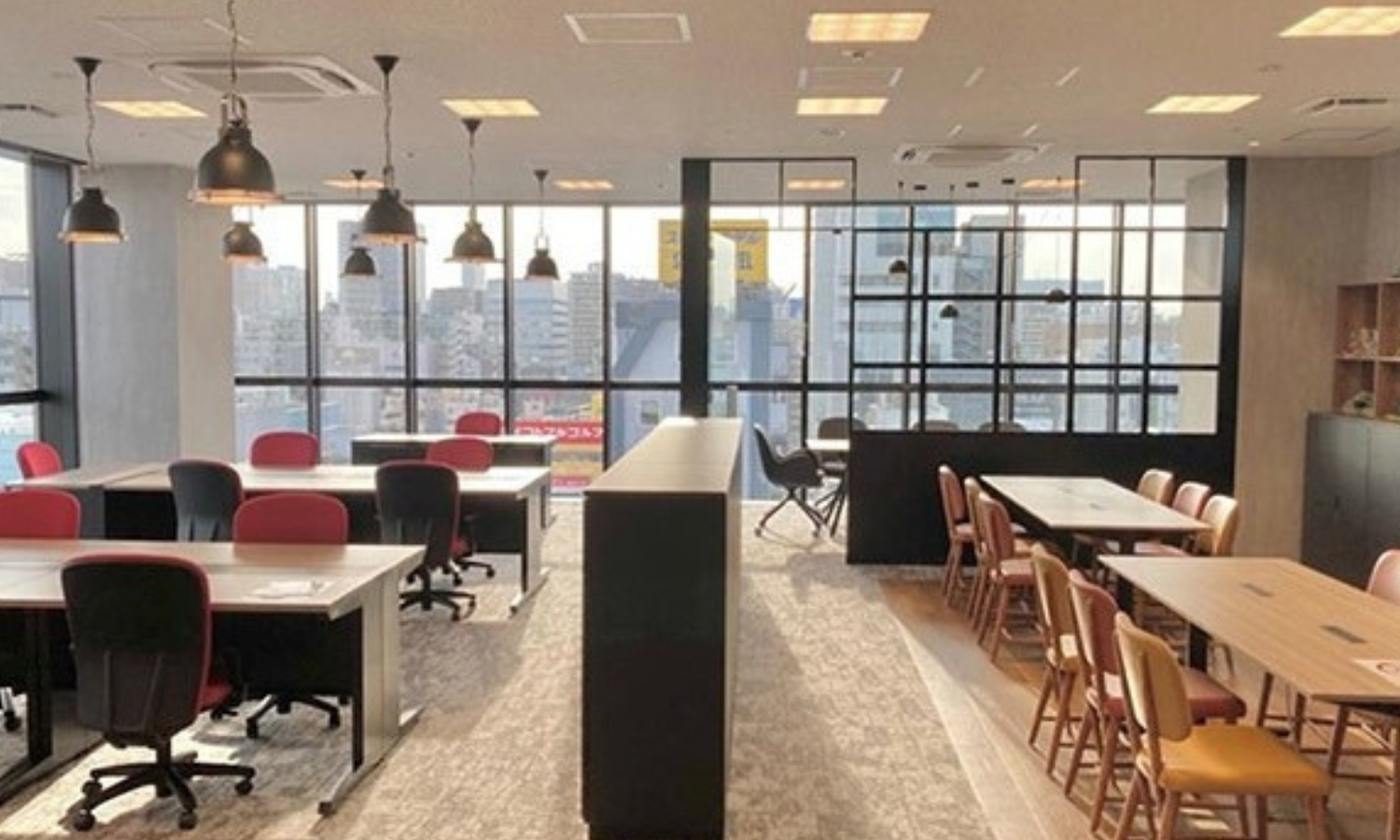 正社員 管理・事務 マネージャー・管理職 オフィスの求人情報イメージ2