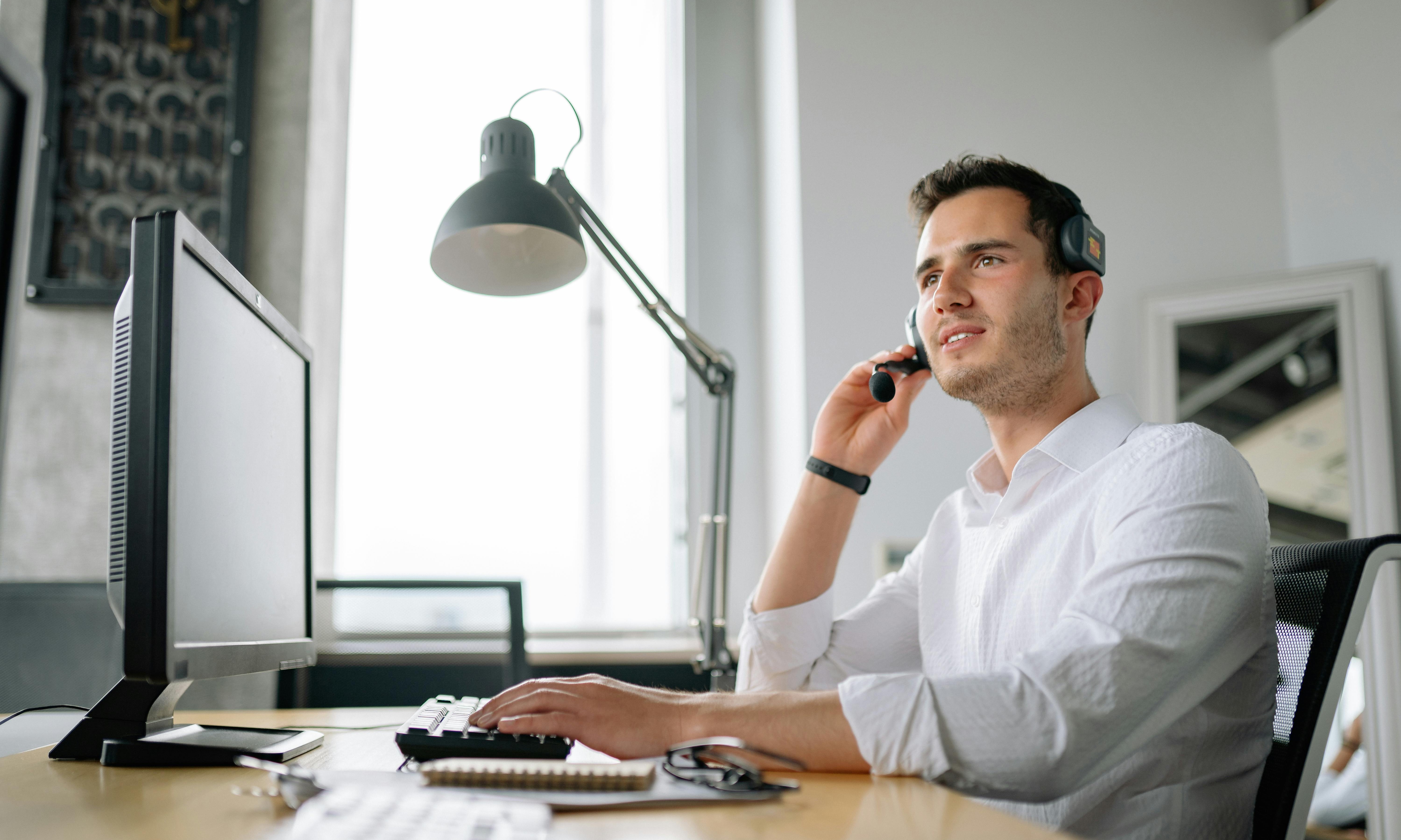 正社員 営業 オフィスの求人情報イメージ2