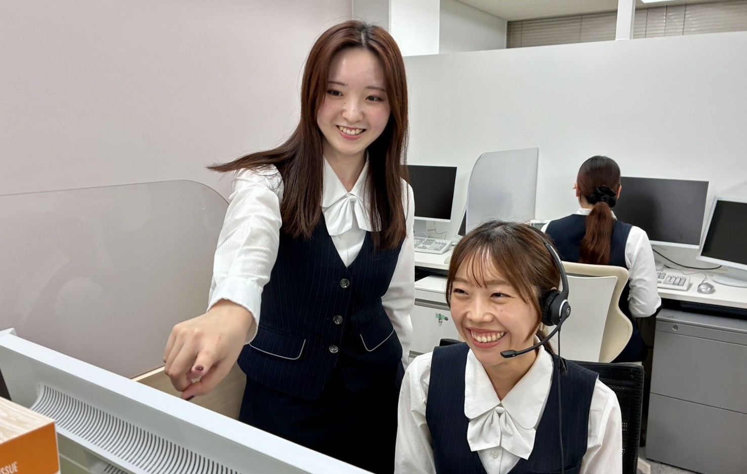 株式会社大阪エル・シー・センター ／電話受付・事務の正社員 カスタマーサポート オフィスの求人情報イメージ2