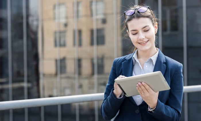 正社員 カスタマーサクセス・カスタマーサービス 管理・事務 オフィスの求人情報イメージ2