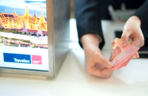 トラベレックスジャパン株式会社 ｜外貨両替スタッフ（中途採用）の正社員 インフォメーション・受付 その他（空港・観光関係） 販売 カスタマーサポート 一般事務・営業事務 受付事務 店舗の求人情報イメージ2