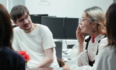 正社員 通訳・翻訳 管理・事務 オフィス求人イメージ