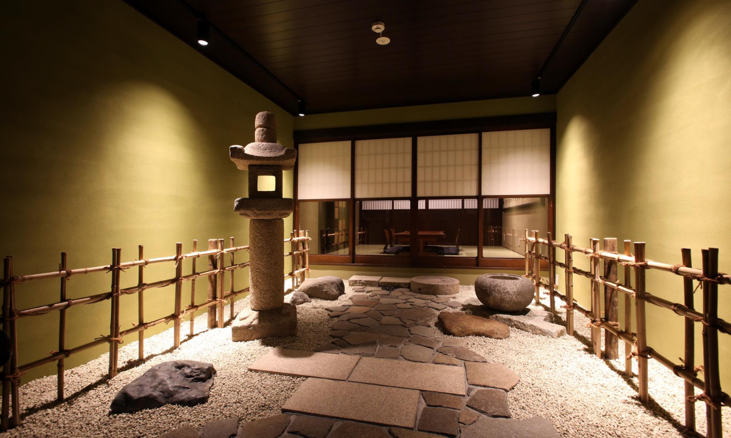 アルバイト ホテルスタッフ 宿泊 オフィス求人イメージ