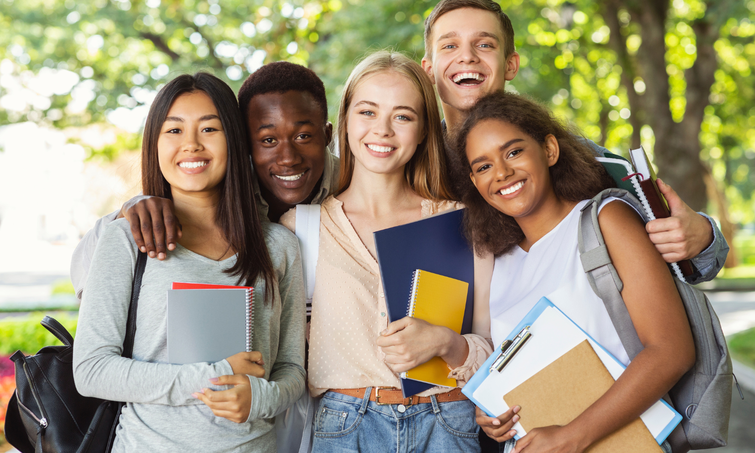 正社員 留学カウンセラー 在宅 オフィスの求人情報イメージ2