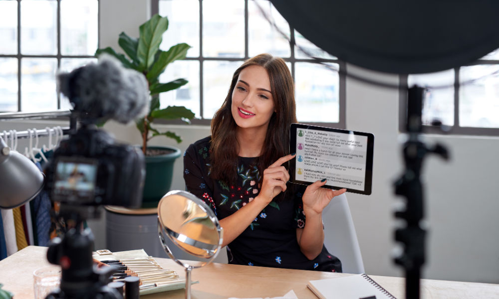 業務委託 講師・インストラクター 留学カウンセラー その他（教育系） ホール 海外営業 在宅求人イメージ