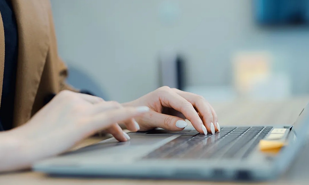 正社員 その他（ホテル関連） インサイドセールス オフィス求人イメージ