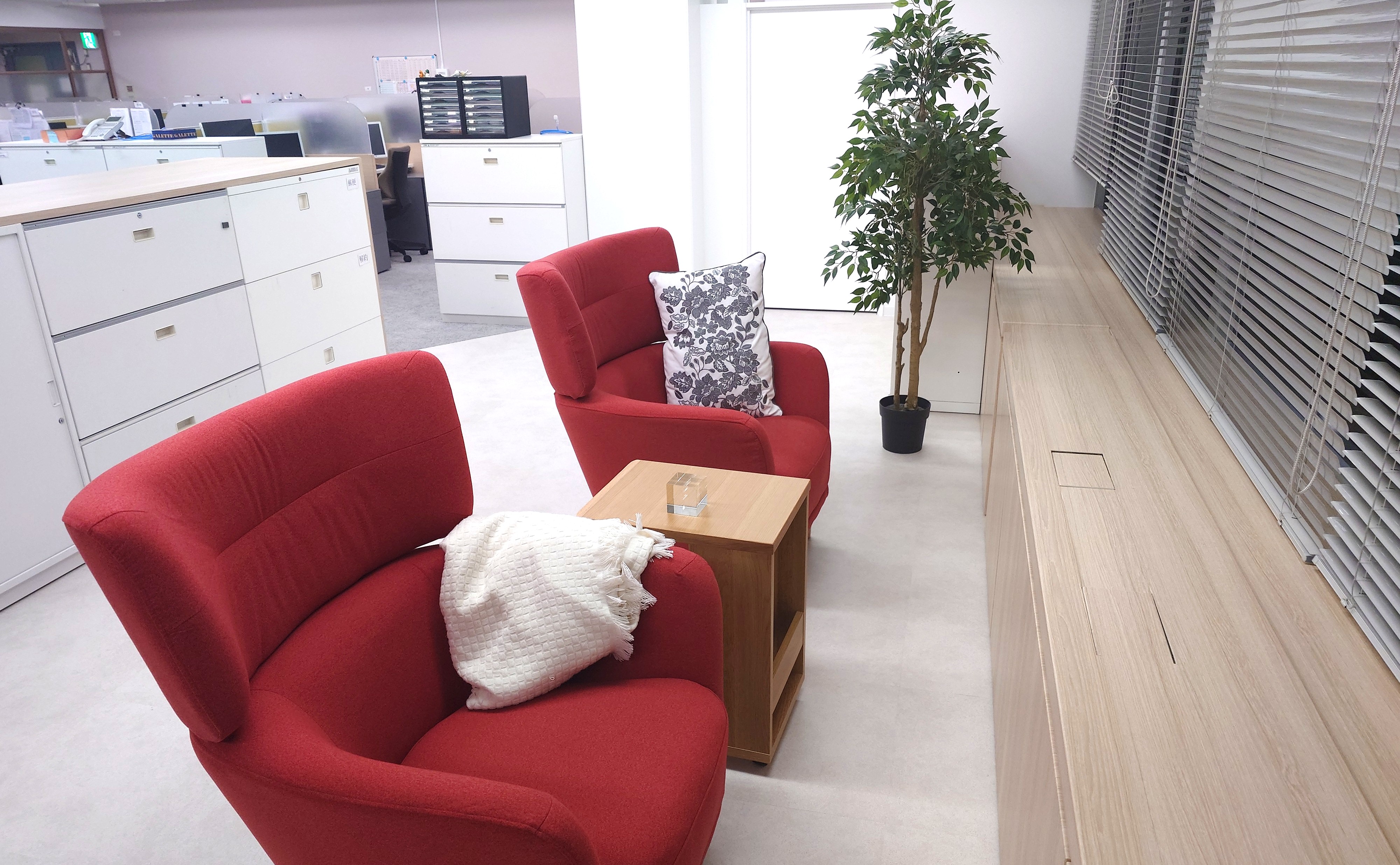 株式会社大阪エル・シー・センター 事務の正社員 カスタマーサクセス・カスタマーサービス 管理・事務 オフィスの求人情報イメージ6