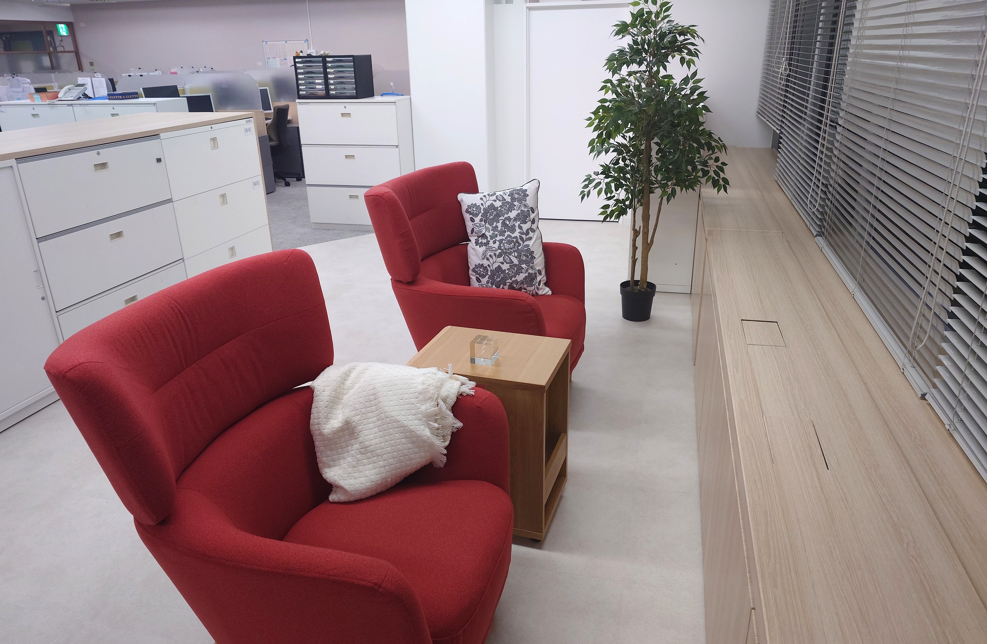 株式会社大阪エル・シー・センター ／電話受付・事務の正社員 カスタマーサポート オフィスの求人情報イメージ7